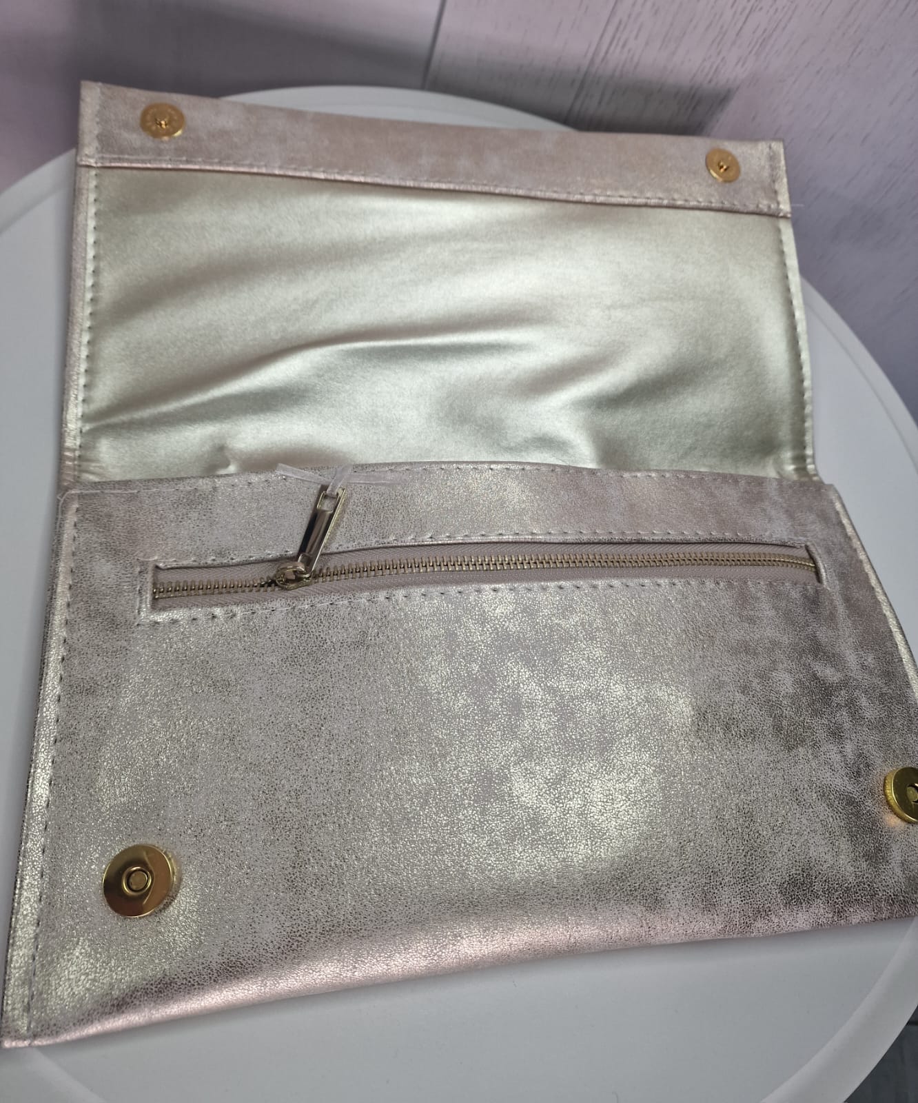 96b216f6-1261-4473-bb73-c1c4b754617b