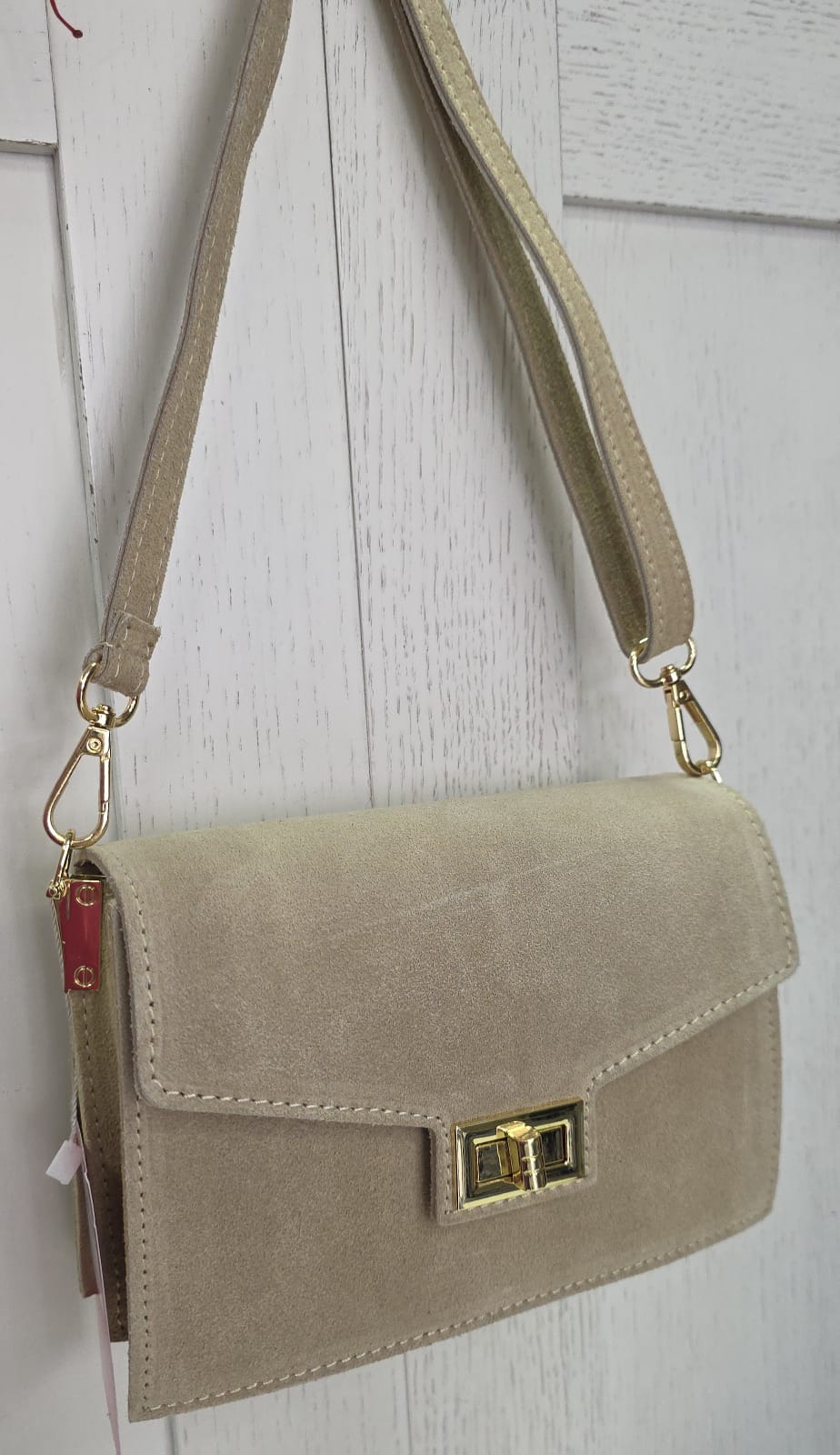 14bf8a2c-3331-4d69-b129-f96aaf8579be