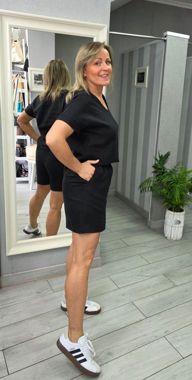 b90a9e46-109f-4cb1-a8ec-7e40c30d6ccf