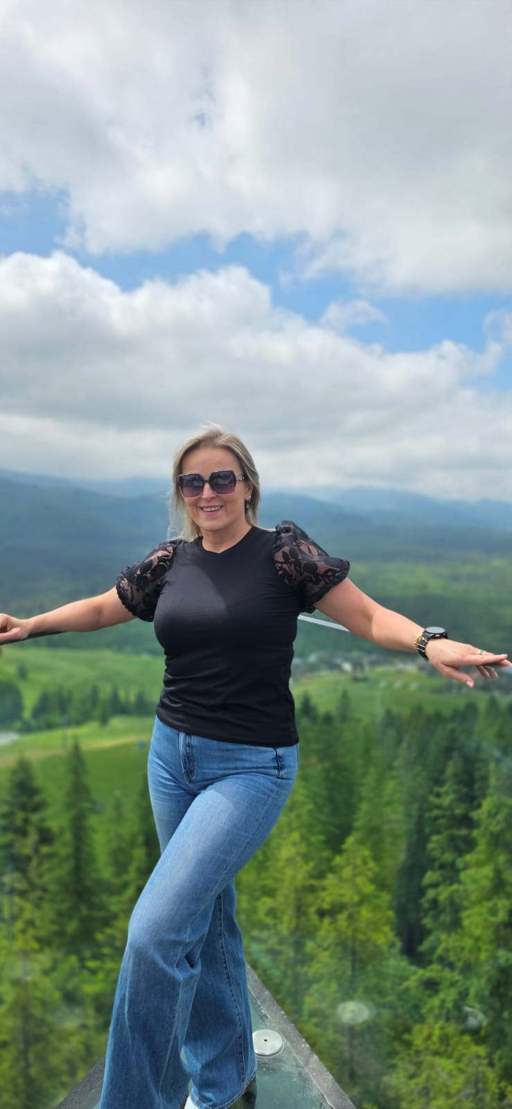 3f01fca9-c26a-41e5-ac0c-202af8503aaa