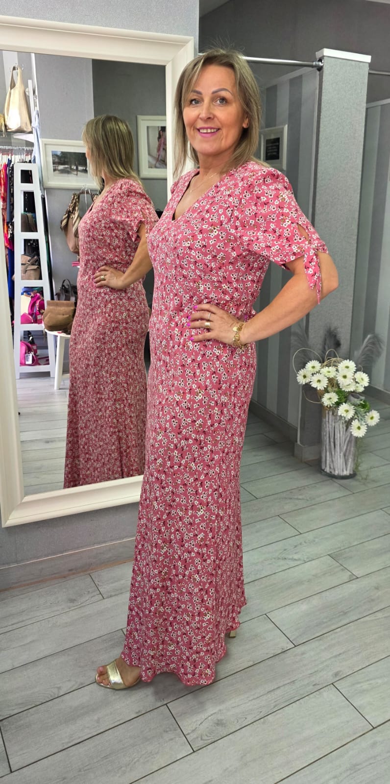 d96dcfd8-0005-4176-bacf-8c16522a8b68