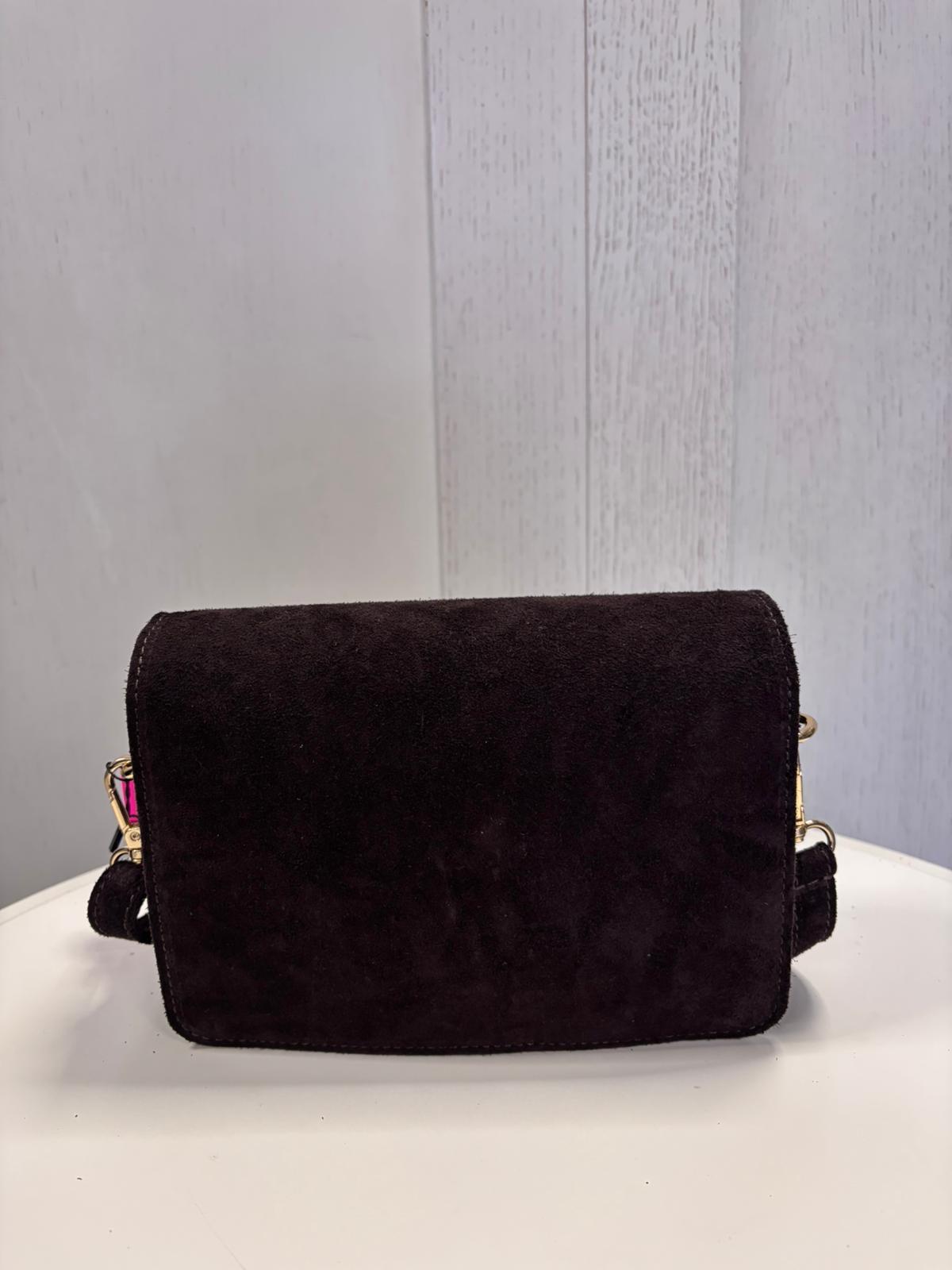 2a70ce22-9d37-4679-9da1-186ba7b08b11