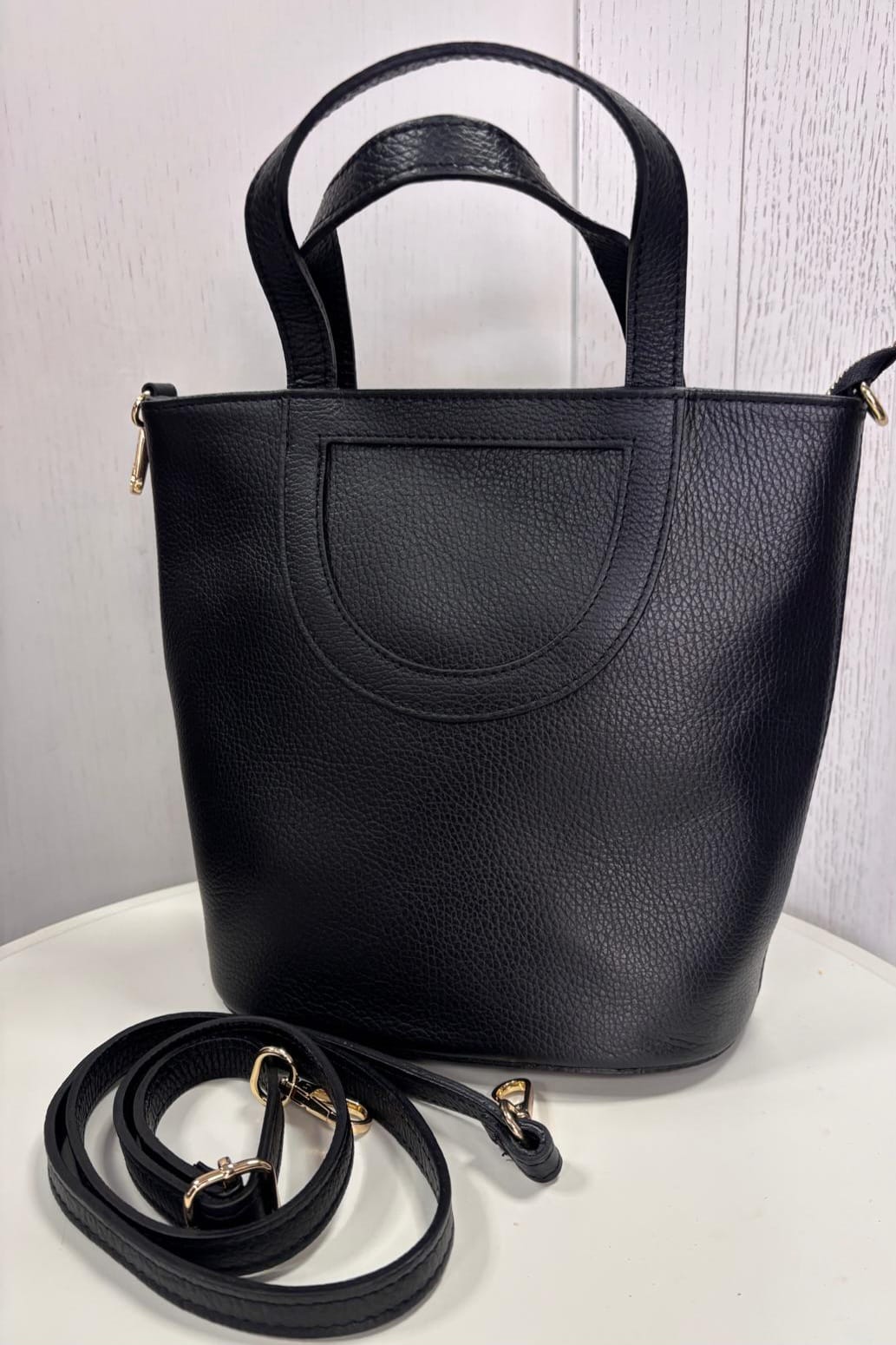 7baccfb5-0902-4122-8cf4-7ee0f7e57067