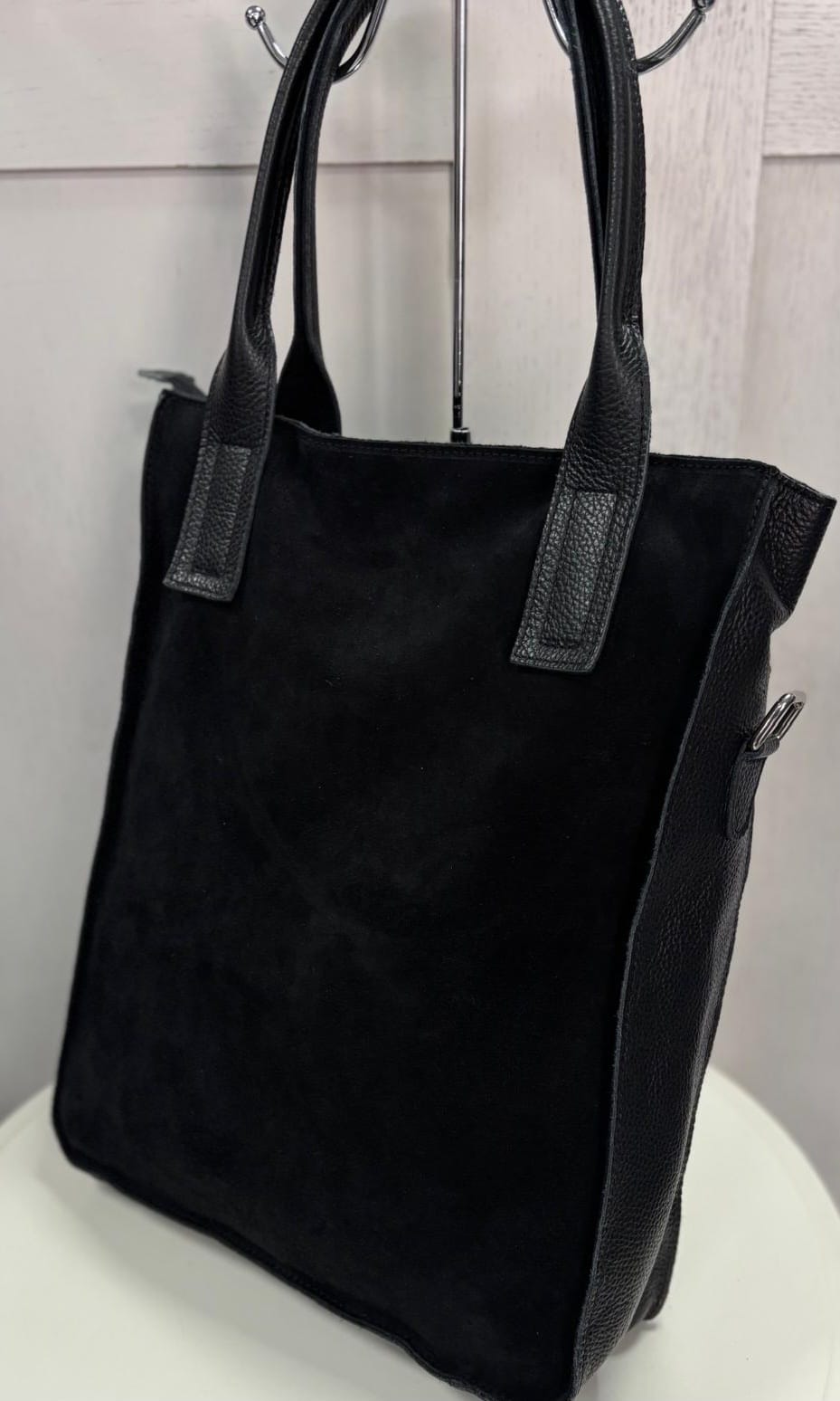 868a50fc-0039-4da4-8e10-d44b6b7f833b