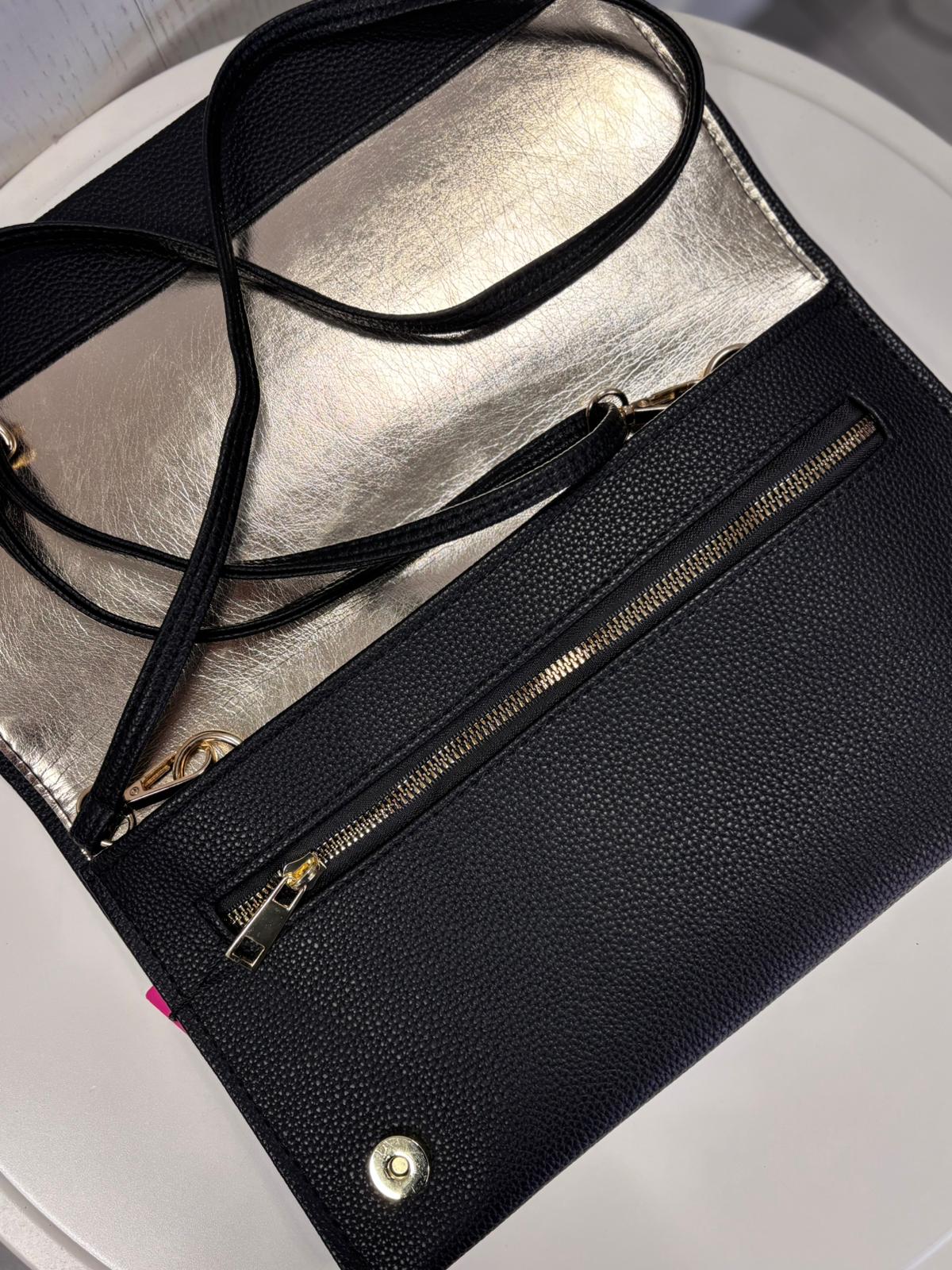 b78ee743-425a-48bd-927b-1c155c9afcdb