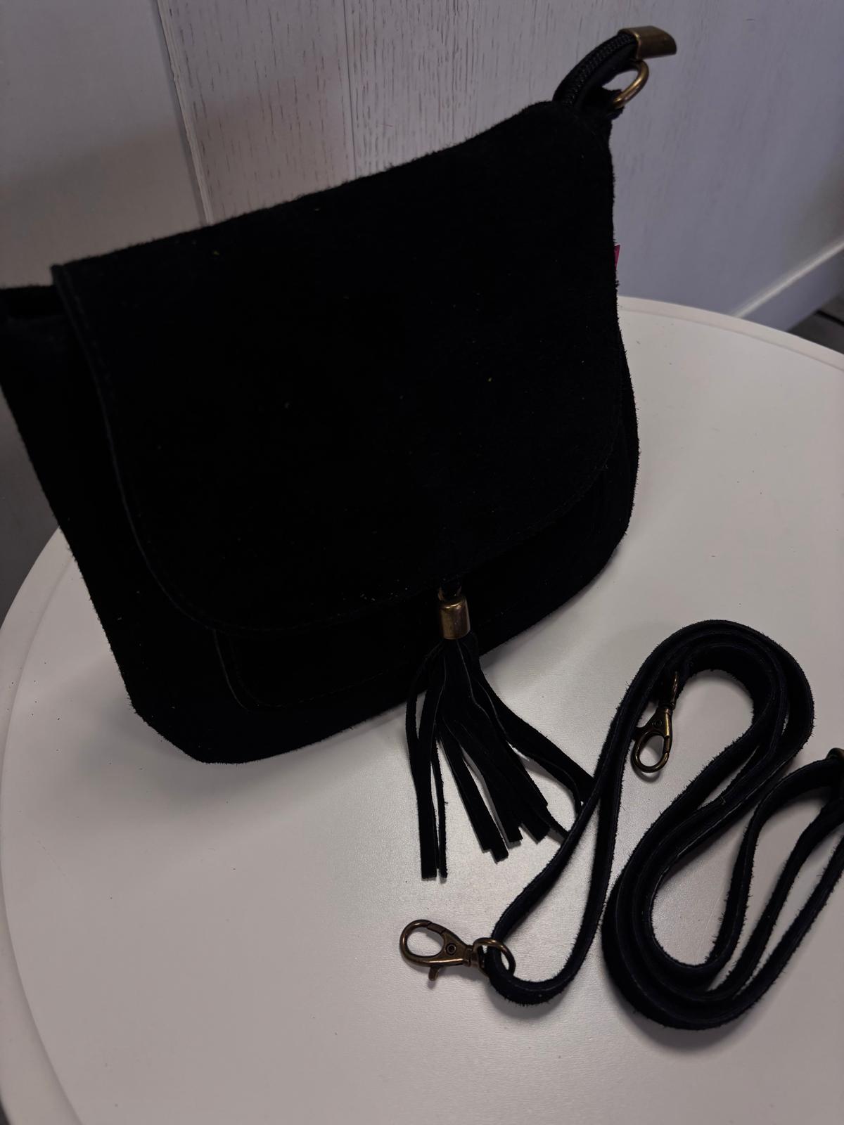 e35da7c6-c4c5-47e4-b783-739ee53c6fab