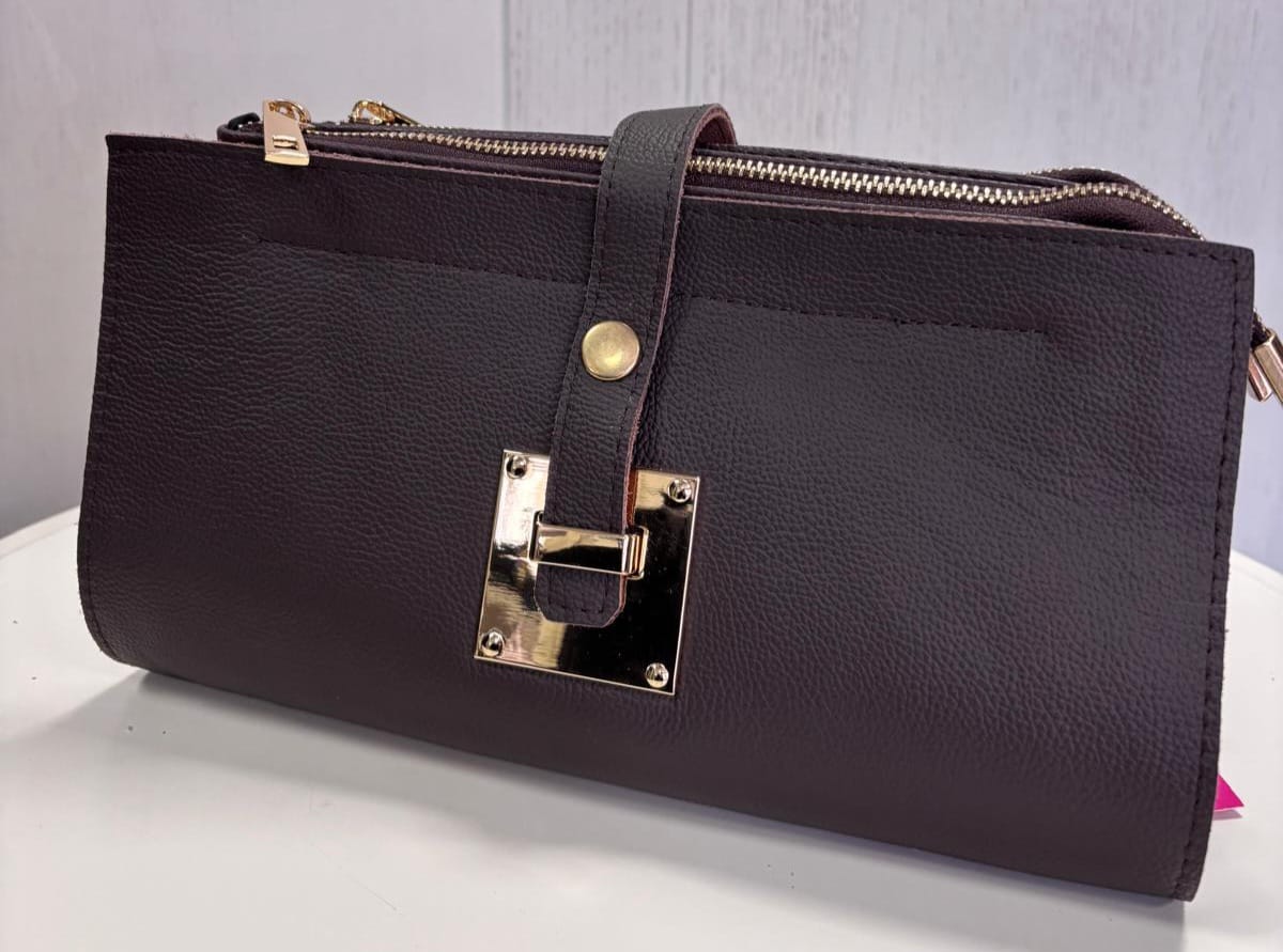 fb7e595d-7840-47dc-a27d-d95a4d77fcb4